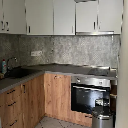 Sergeev Flat - 2 People - Chataldja * Varna
